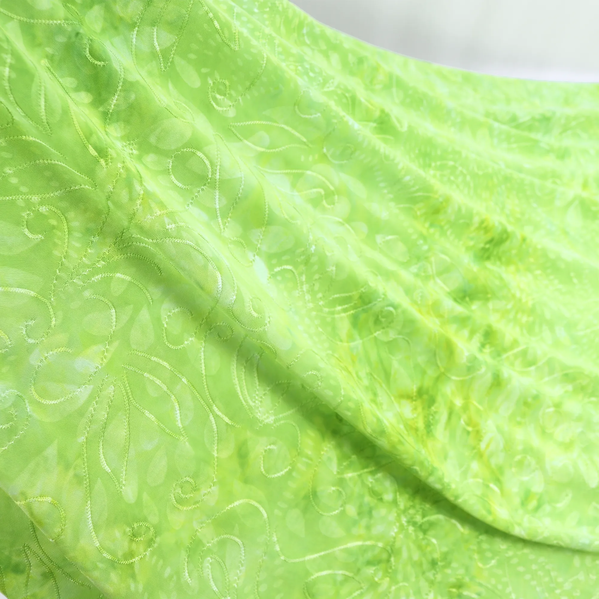 55" 5 Color 190GSM Leaf Pattern Tie-Dyed Knit Jacquard Fabric by the Yard