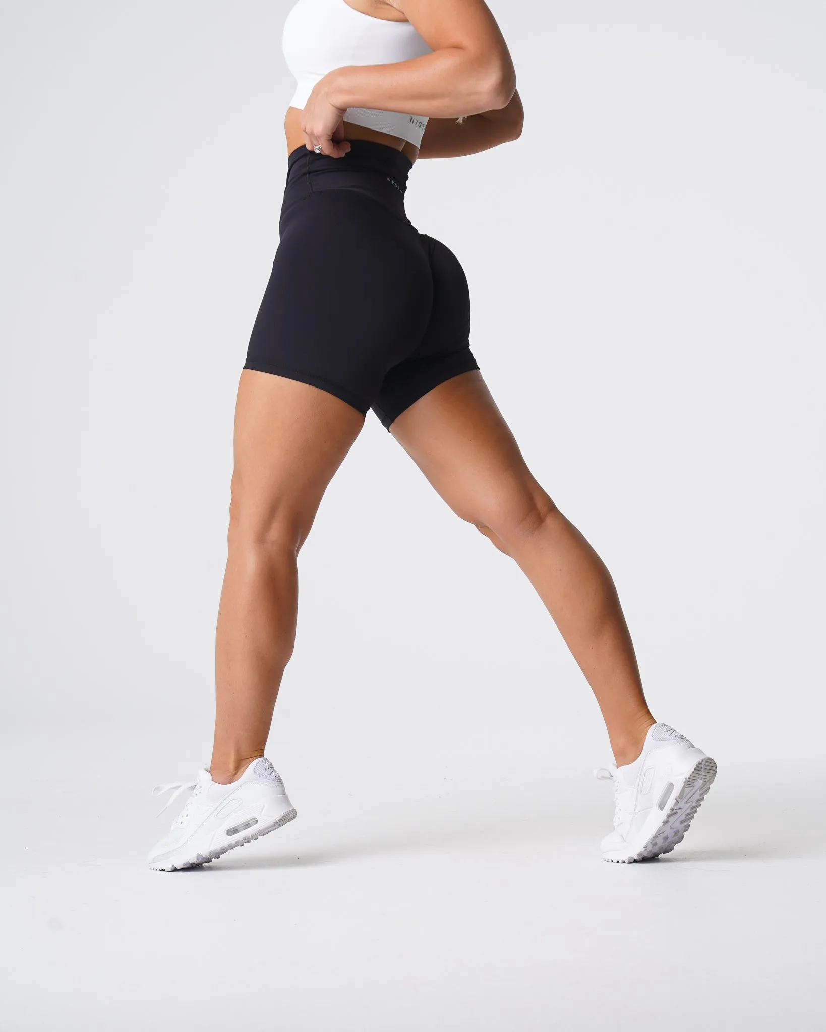 Black Signature 2.0 Shorts