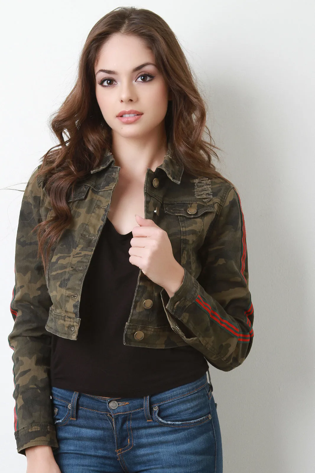 Destroyed Stripe Sleeves Crop Denim Jacket