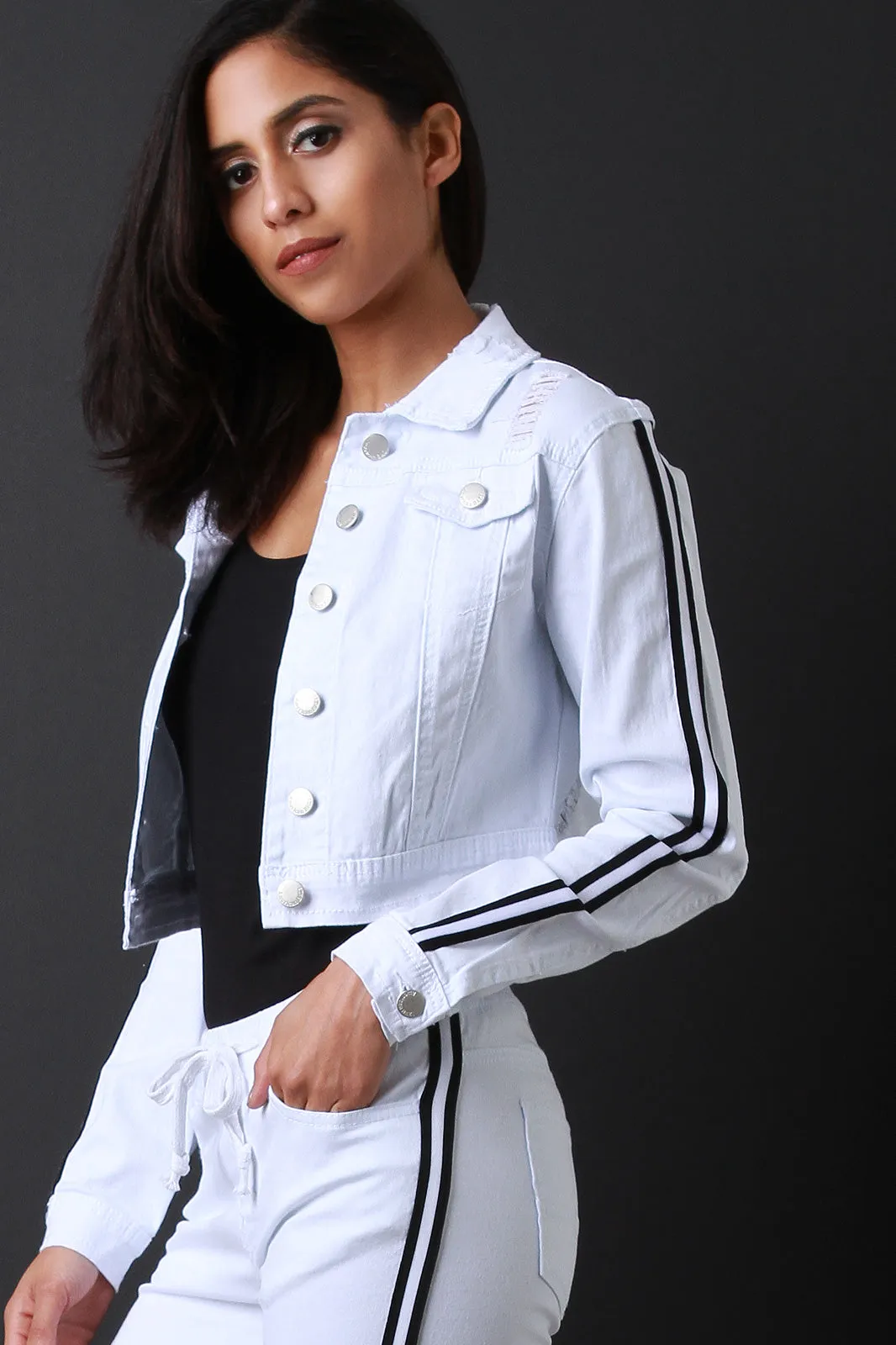 Destroyed Stripe Sleeves Crop Denim Jacket