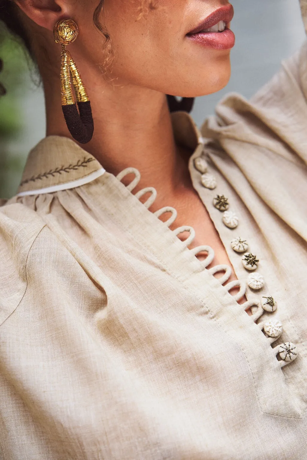 Golab Blouse - Sand & Ivory