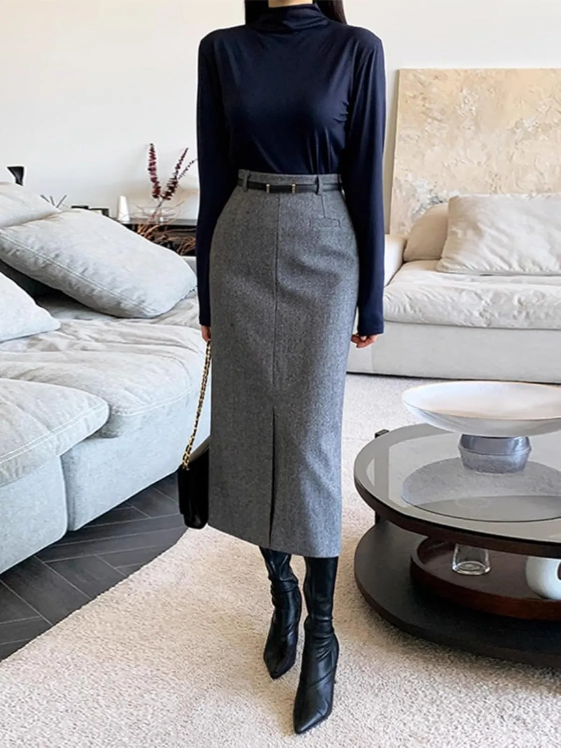 Gray Fitted Skirt for Women with Thickened High-Waist Mid-Length Half Skirt in Autumn and Winter